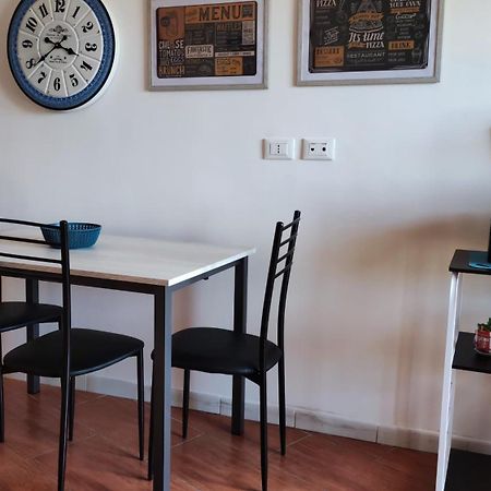 Amuni Rooms And Suite Lt 팔레르모 외부 사진
