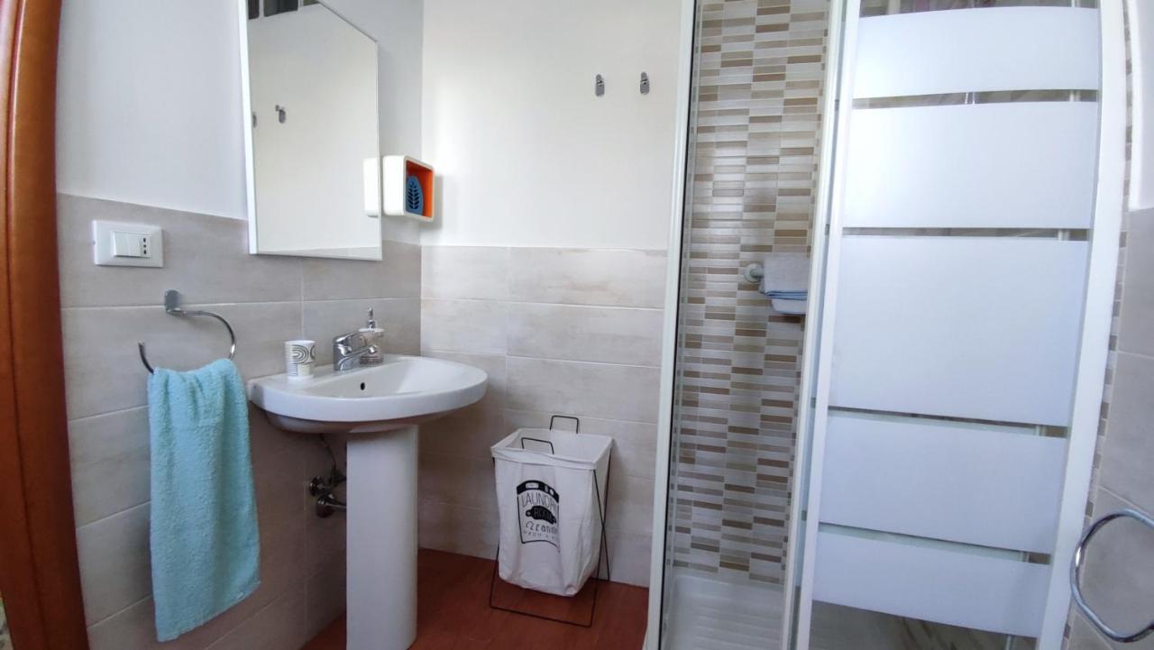 Amuni Rooms And Suite Lt 팔레르모 외부 사진