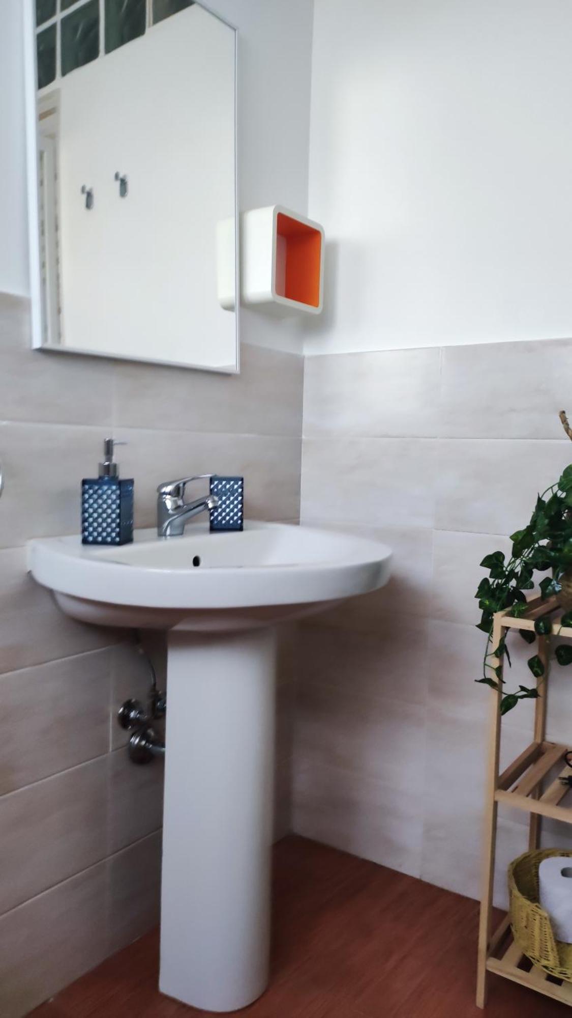 Amuni Rooms And Suite Lt 팔레르모 외부 사진